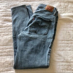 Levi’s 721 High Rise Skinny Light Wash